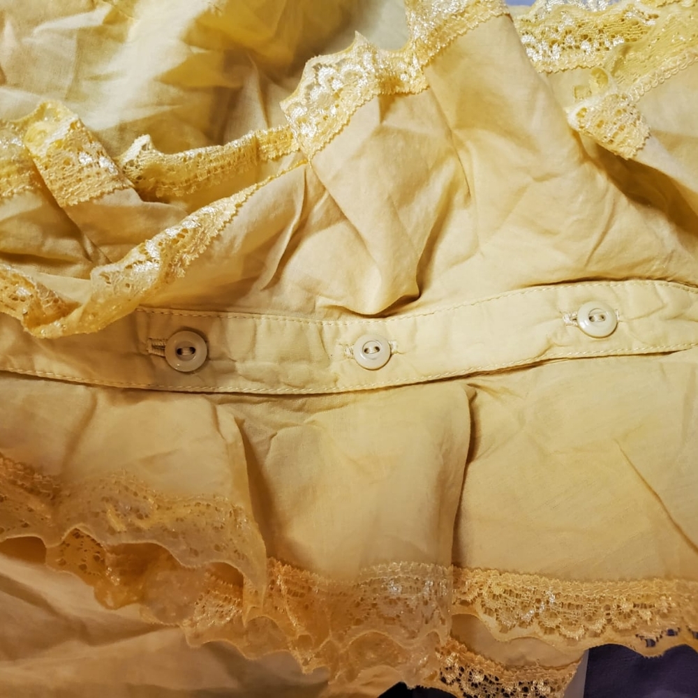 Aziz Ruffles Halter Top - Picture 6 of 8